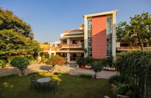 Sindhi Camp Hotel | Rawla Rawatsar