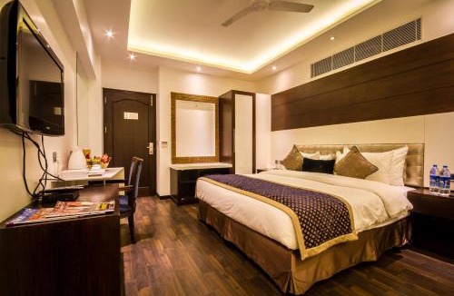 Paharganj Hotel | Hotel Grand Godwin Near New Delhi Railway Station- Free Airport Pick-Up