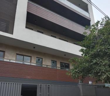 DLF Phase 3 Apartment | Perch Service Apartment DLF Cyber City