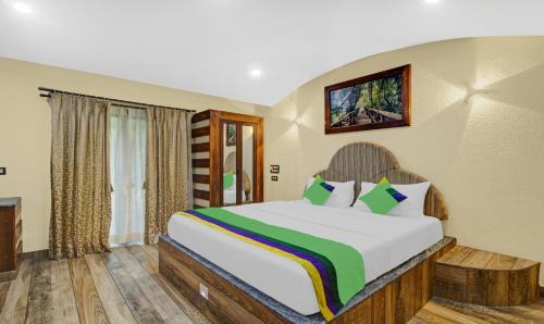 Cana Hotel | Treebo Majestic Palms, 2 Km From Colva Beach