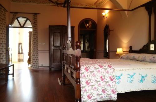 Bani Park Hotel | Jasvilas