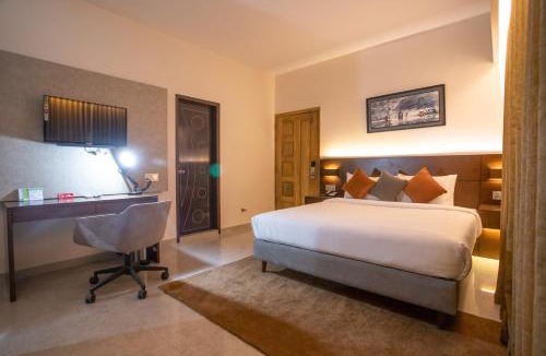 Chittagong Hotel | Jatra Flagship Chattogram City Centre