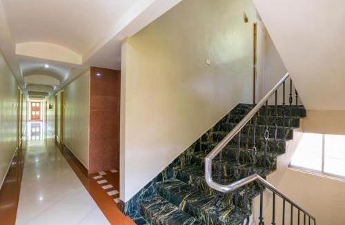 Nungambakkam Hotel | Crescent Park