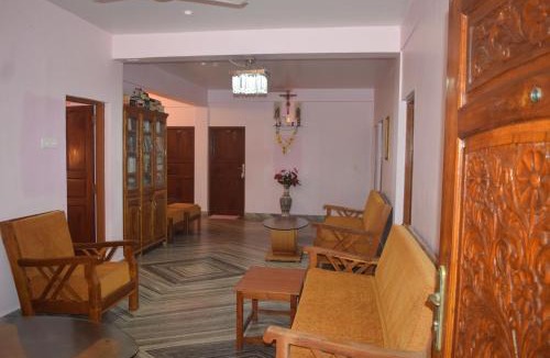 Agonda Hotel | Maria Paulo Guest House Bar and Restaurant