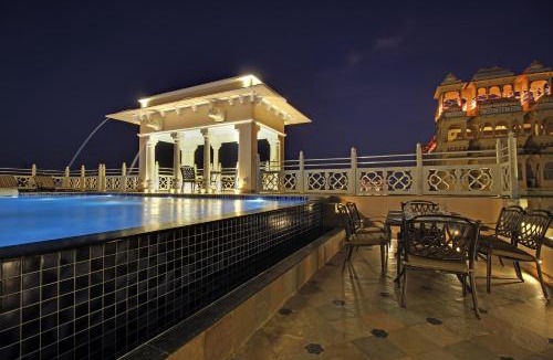 Lake Pichola Hotel | Jhadol Vijay Vilas Near Lake Pichola