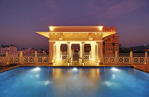 Lake Pichola Hotel | Jhadol Vijay Vilas Near Lake Pichola