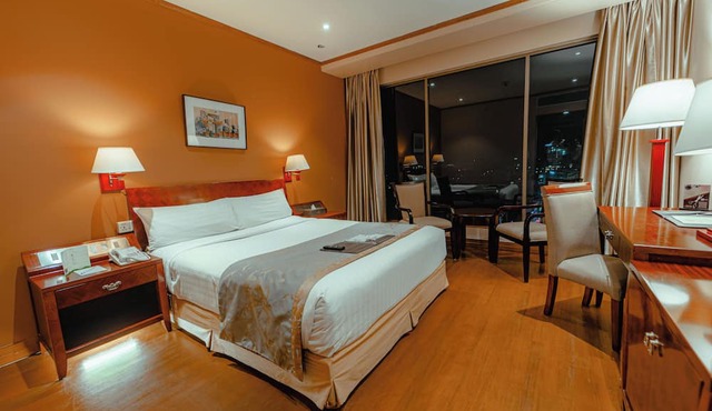 The Peninsula Chittagong