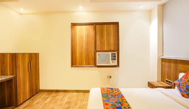 Fabhotel Royal Touch