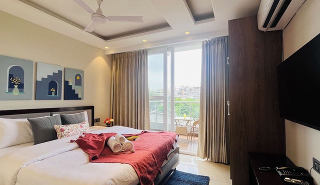 ZEN Suites Gurgaon - LUXE Stays Collection in Gurugram