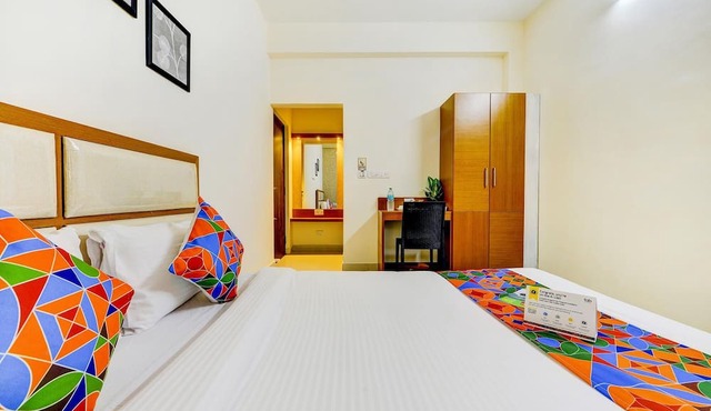 Fabhotel Sky Bay