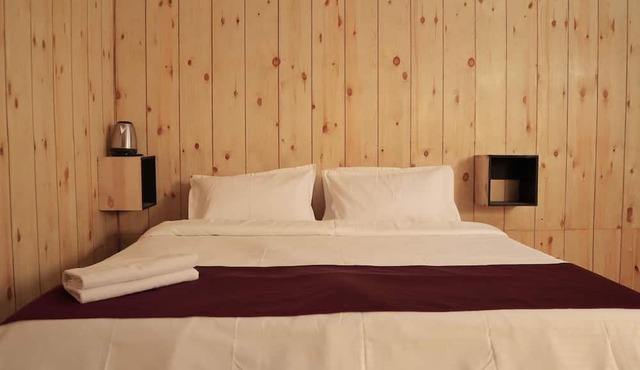 Beyond Stay Ananhyam Resort Sattal