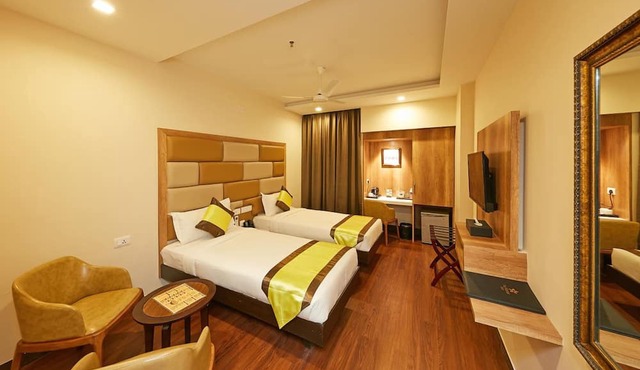 Taz Kamar Inn
