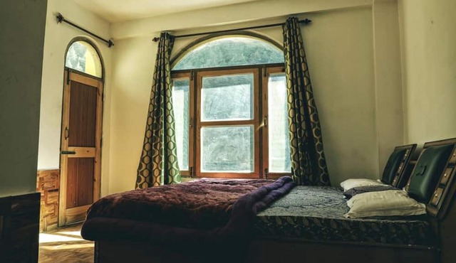 Nomads Hostel