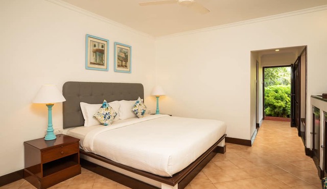 Coconut Grove Beach Resort in Betalbatim