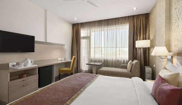 Days Hotel by Wyndham Neemrana Jaipur Highway