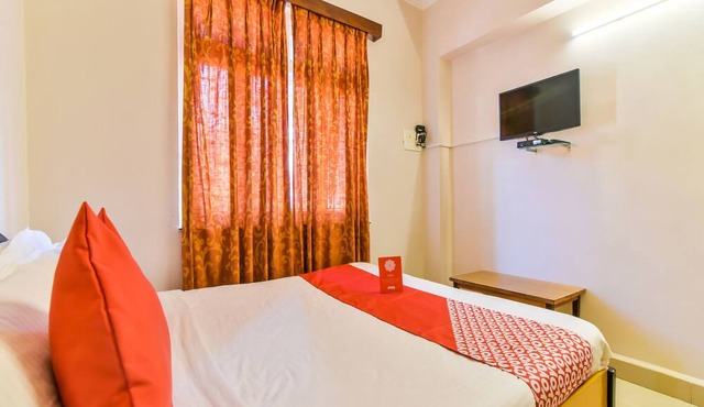 OYO 2863 Hotel 4 Pillar's