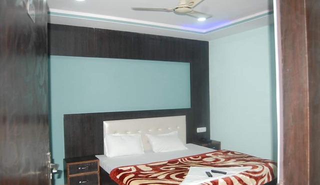 Hotel Utsav Residency