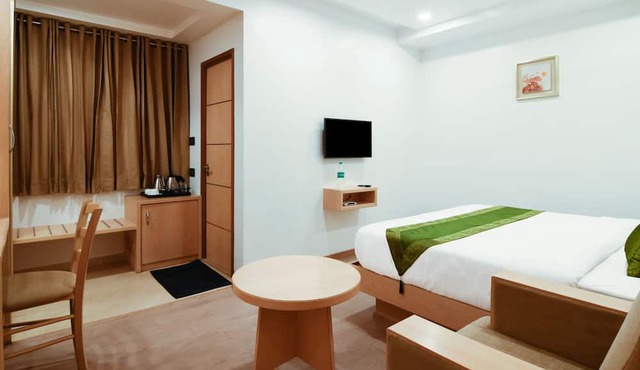 Treebo Vinayak Inn