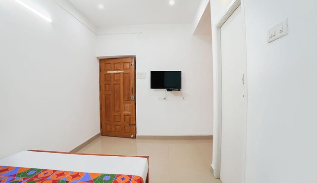 Fabhotel Madras Residency