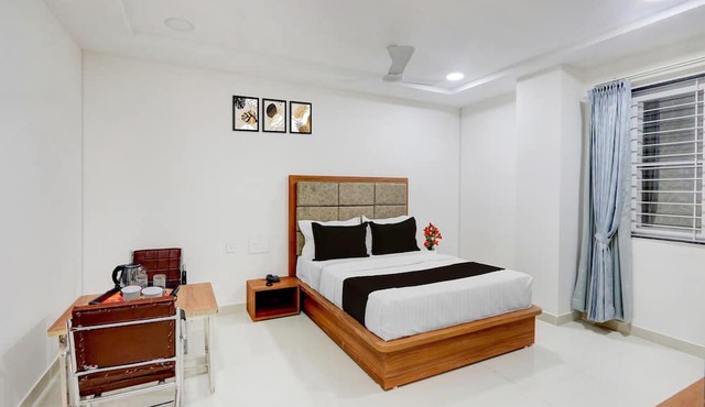 Deluxe With Twin Bed Vishnu Grand