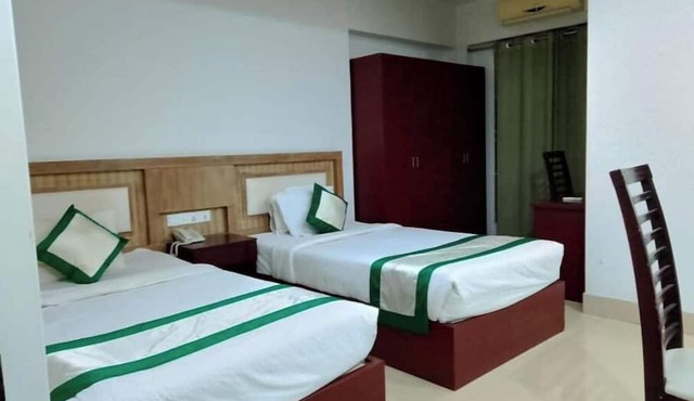 Hotel Crown