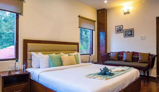 Alaya Stays Kasauli Woods Cottage 3 BHK