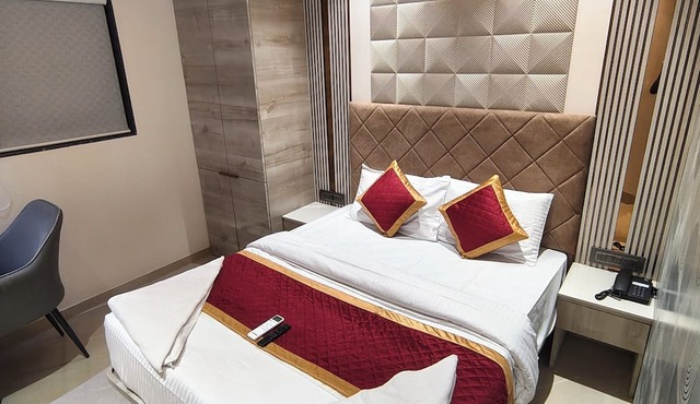 hotel Darshan Palace in Mumbai