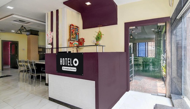 Deluxe Rupashi Restaurant And Guest House