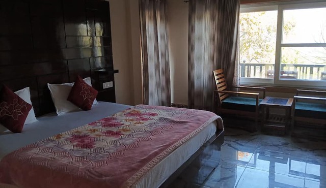 B'NEST By Baan Home Stay