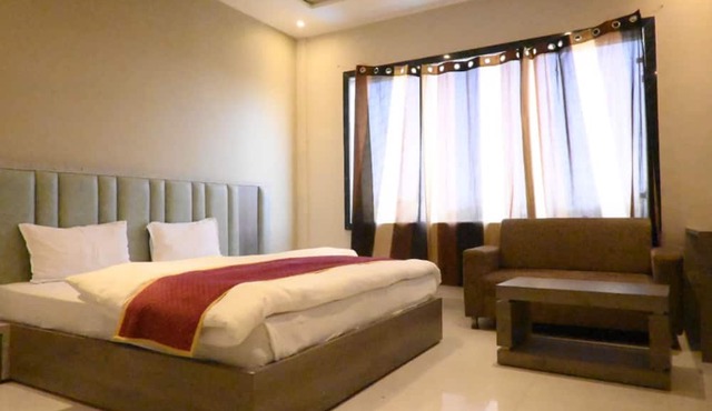 The Ritu's Resort Shikohabad in Shikohabad