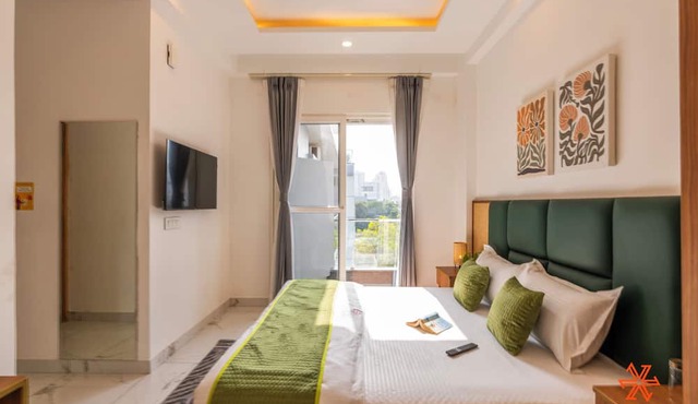 Zostel Noida