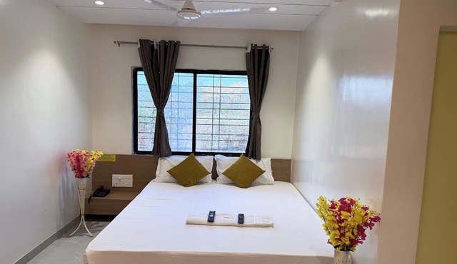 Indraprastha Executive Lodging