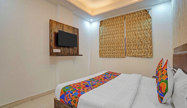 Fabhotel Dilnoor Stay