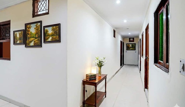 Fabhotel Sehrawat