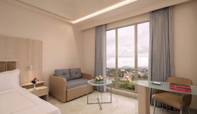 Treat Imperial Aurangabad Airport Rd in Chhatrapati Sambhajinagar