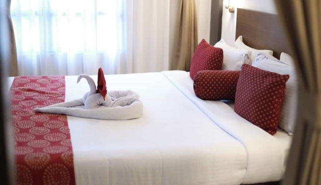 Finch Hotels