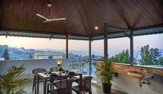 Drizzle Resort in Mahabaleshwar