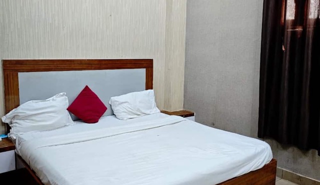 HOTEL SAI SHARNAM