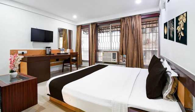 Classic Madhulika Hotel