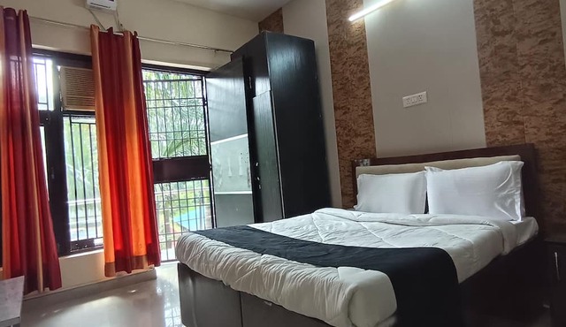 Tiger Eye Resort