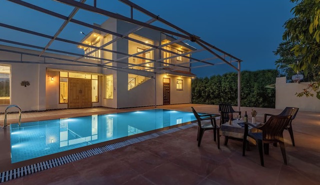 Alaya Stays Raga 2BHK Farmstay in Sohna