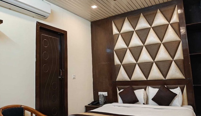 Hotel Sudarshan