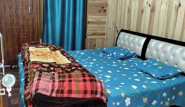 SANDEEP HOME STAY