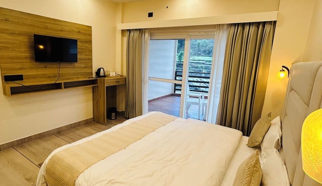 Peepal Hotel And Restaurant