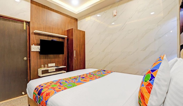 Fabhotel saravana shelters residency - Near tambaram railway station