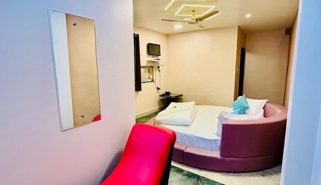 Hotel Elite Stay -Kalyani Nagar Pune in Pune