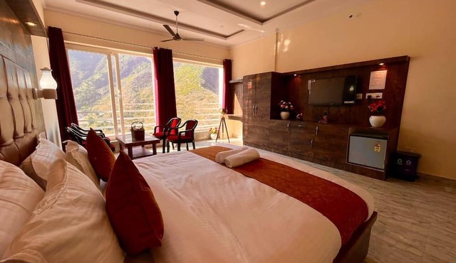 The kempty fall resort