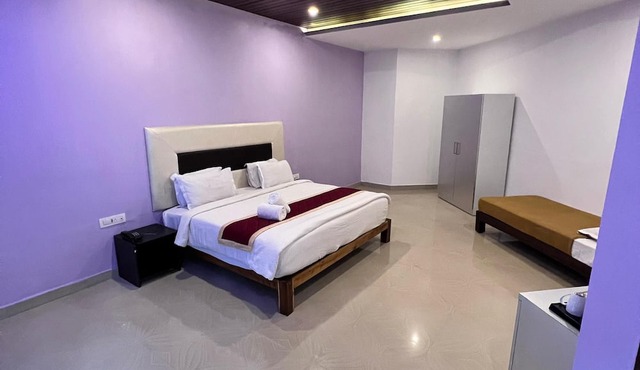 Plumeria Resort