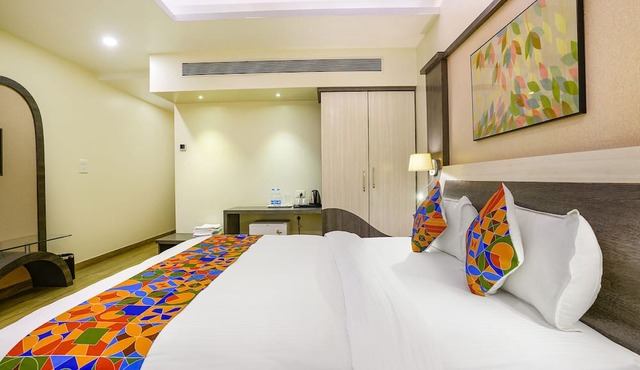 Fabhotel Prestige