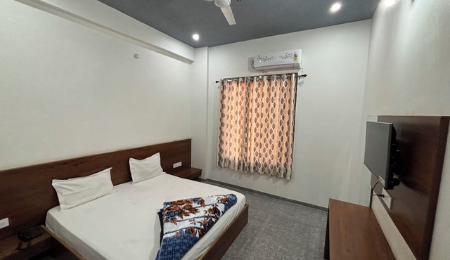 Hotel Ishwar Palace in Danta Ramgarh